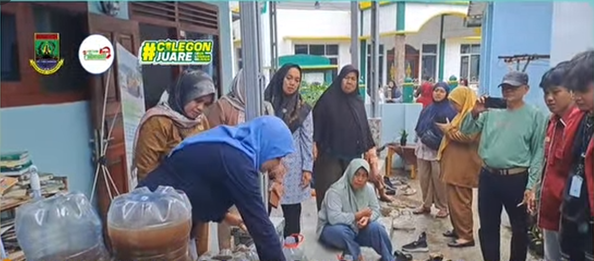Perempuan Cilegon Kembangkan Budidaya Ikan Lele dalam Galon Bekas