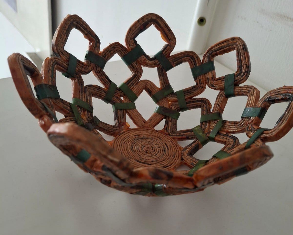 Mangkuk buah dari kertas